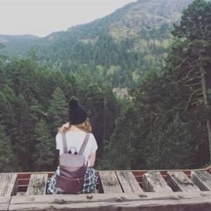 Meet your Posher, Anna